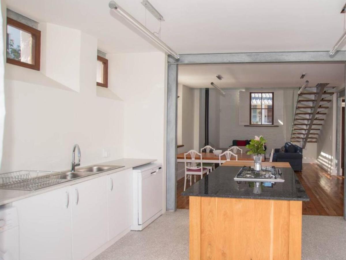 Rosmead Apartment Калк Бей Екстериор снимка
